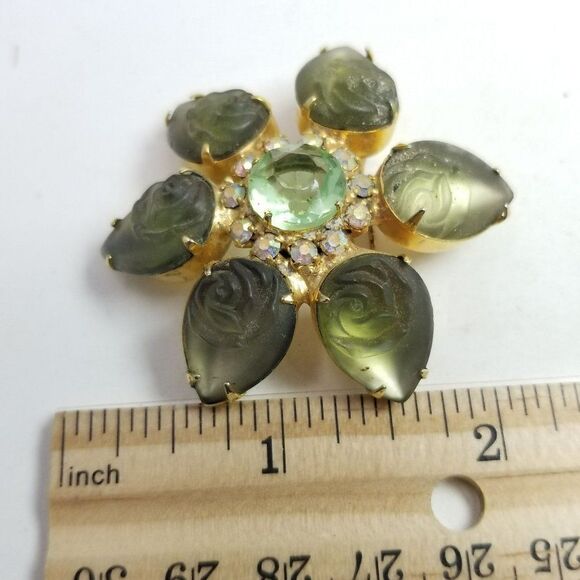 Vintage Green and Gold Tone Rhinestone Flower Brooch Unique Petal Design, Estate - Picture 5 of 7